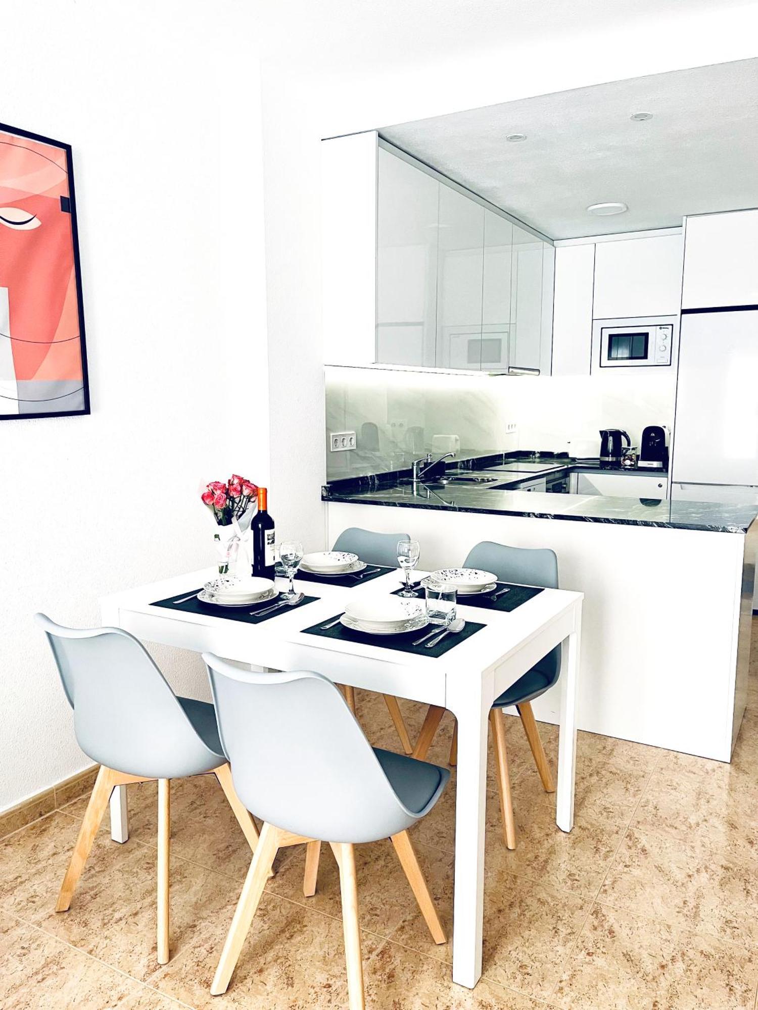 Cozy Apartment Near Playa Del Cura In トレビエハ エクステリア 写真
